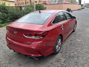Hyundai Sonata 2018 Red