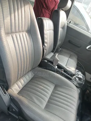 Nissan Caravan (Urvan) 2004 White