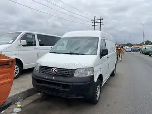 Volkswagen Transporter 2012 White