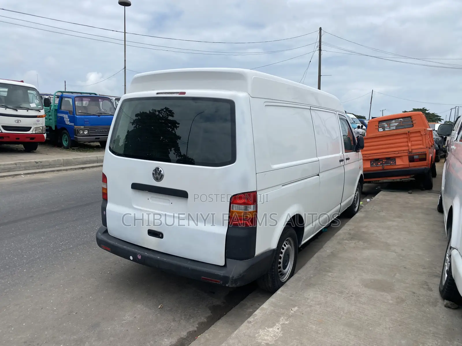 Volkswagen Transporter 2012 White