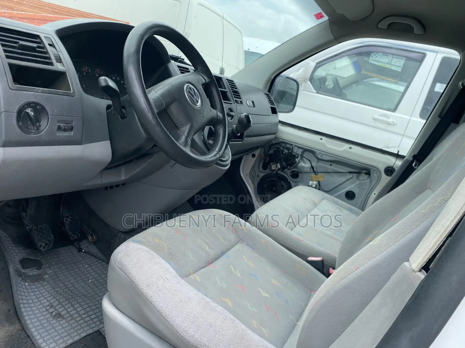 Volkswagen Transporter 2012 White