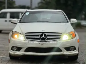 Mercedes-Benz C300 2009 White