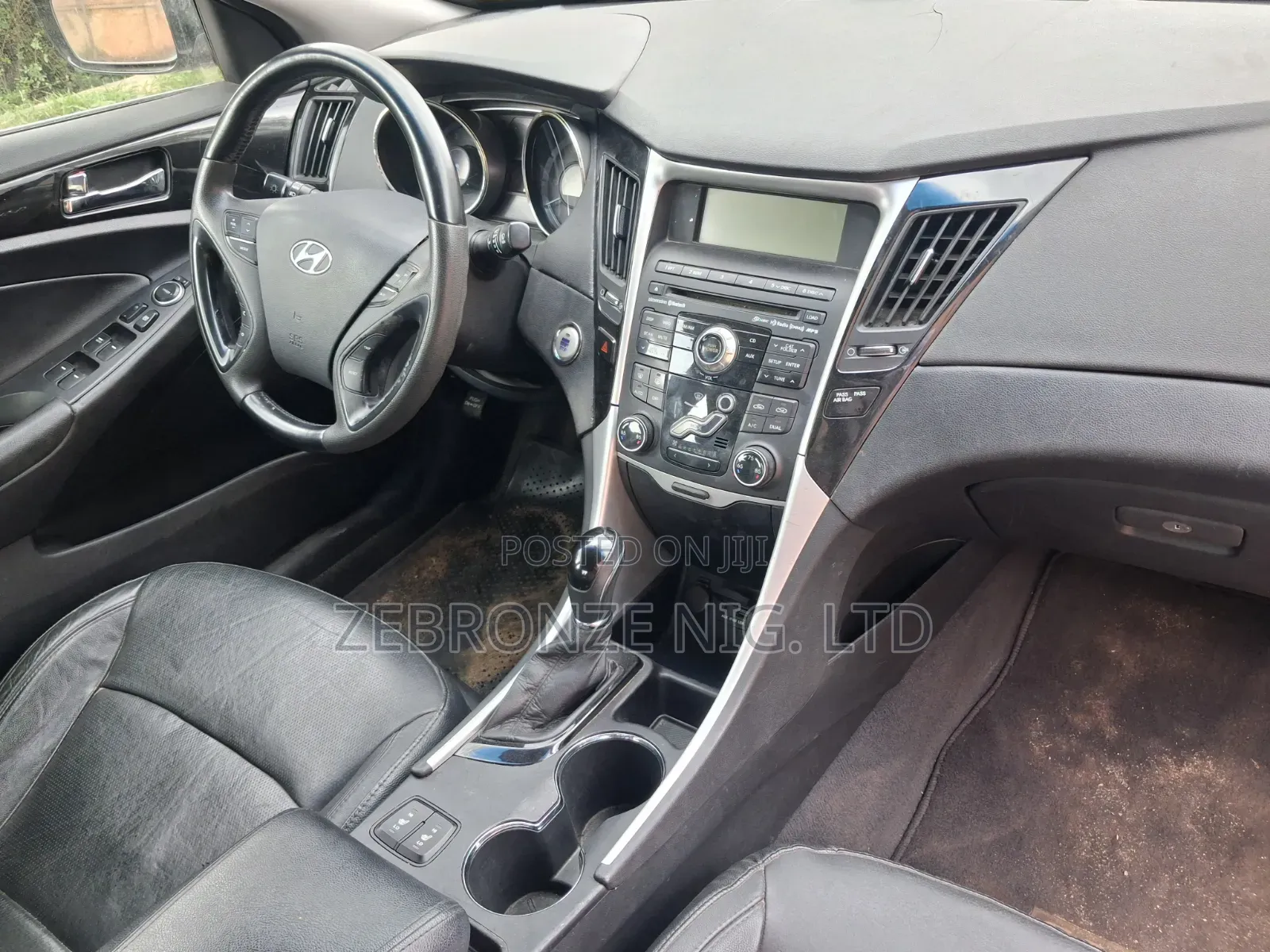 Hyundai Sonata 2011 Black