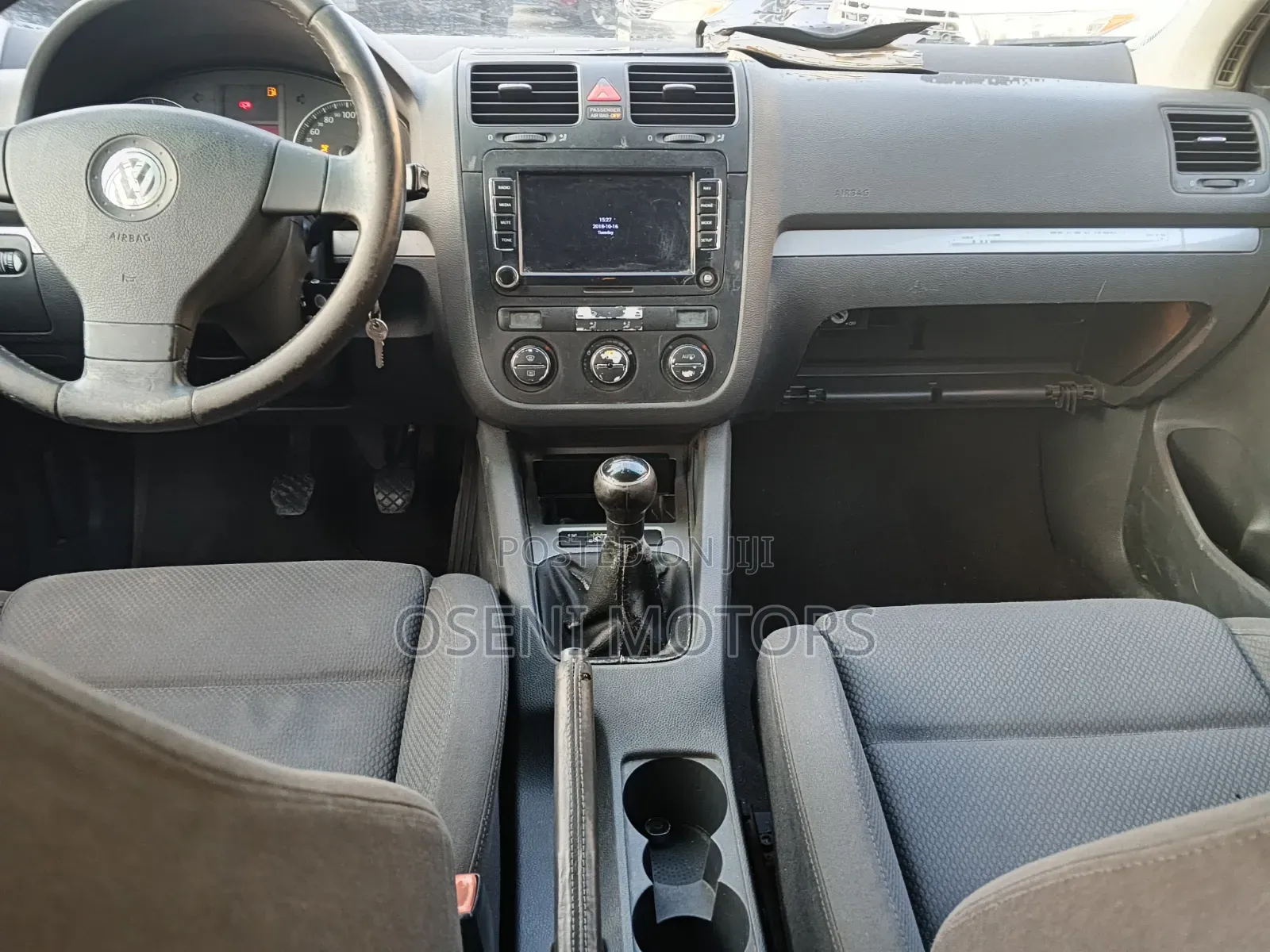 Volkswagen Golf 2005 Gray