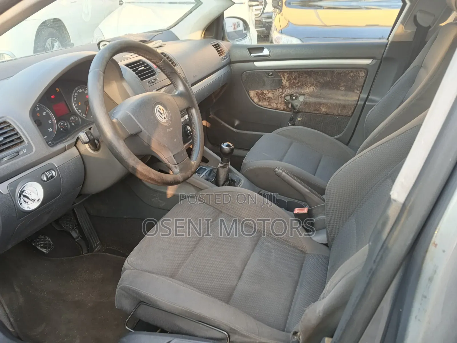 Volkswagen Golf 2005 Gray