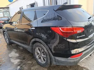 Hyundai Santa Fe 2013 Black