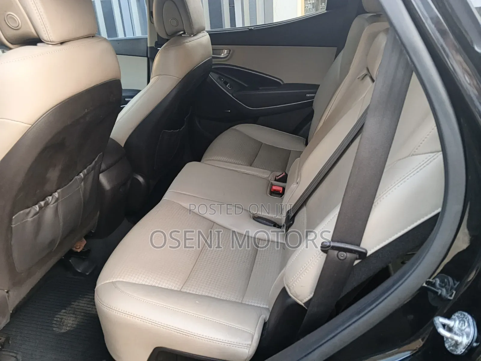 Hyundai Santa Fe 2013 Black