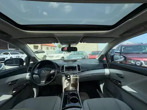 Toyota Venza V6 AWD 2010 Gray