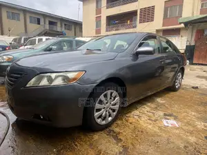 Toyota Camry XLE V6 4dr Sedan (3.5L 6cyl 6AM) 2007 Gray