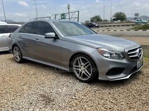 Mercedes-Benz E350 Base 4Matic Sedan AWD (3.5L 6cyl 7A) 2013 Gray