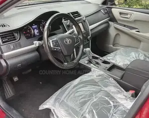 Toyota Camry SE 4dr Sedan (2.5L 4cyl 6A) 2015 Red