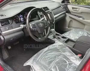 Toyota Camry SE 4dr Sedan (2.5L 4cyl 6A) 2015 Red