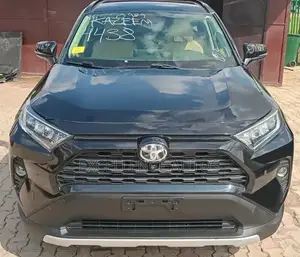 Toyota RAV4 Limited AWD 2020 Matt Black