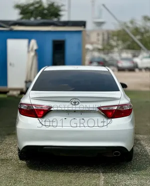 Toyota Camry 2017 White