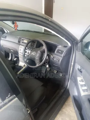 Toyota Corolla 2005 Gray