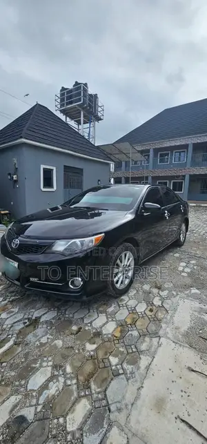 Toyota Camry 2013 Black