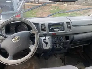 Toyota HiAce 2012 Grey