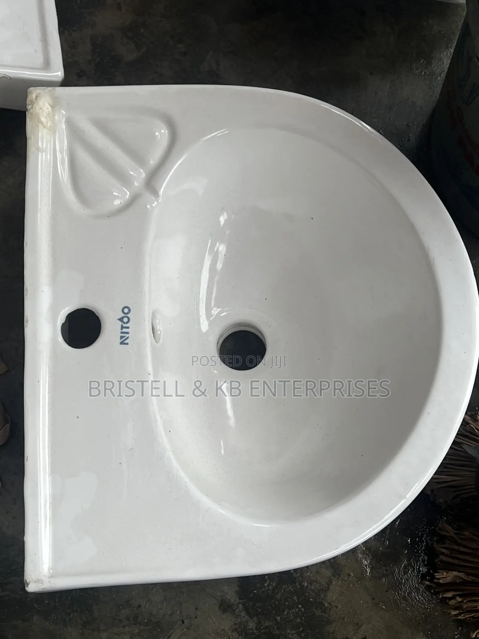 Nitoo Washing Hand Basin