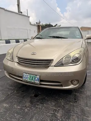 Lexus ES 330 Sedan 2004 Gold