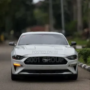 Ford Mustang 2019 White
