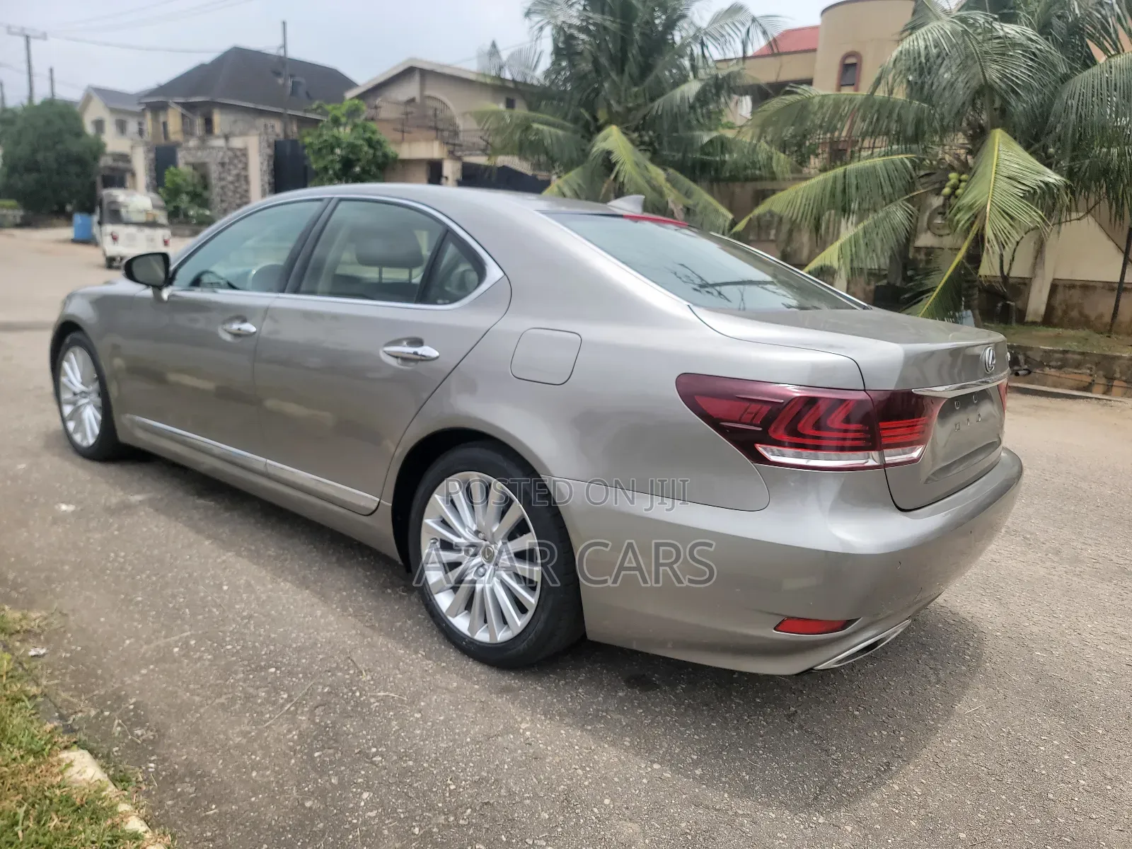 Lexus LS 460 AWD 2017 Gray