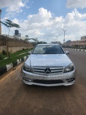 Mercedes-Benz C300 2011 Silver