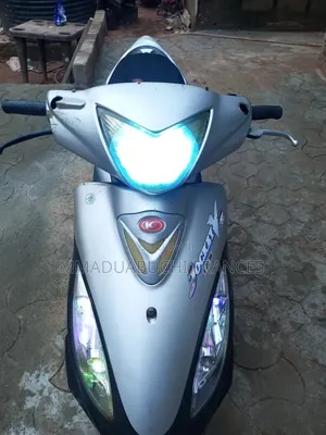 Kymco Xciting 2023 Silver