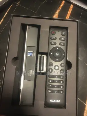 NexiGo Iris Webcam With Microphone
