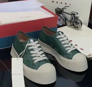 Top Quality Sneaker