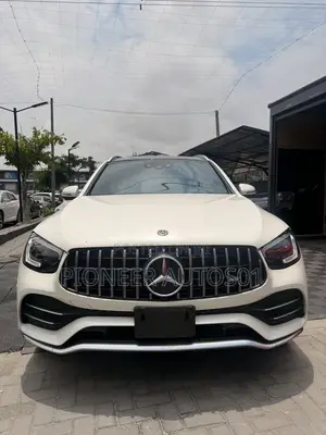Mercedes-Benz GLC-Class 2022 White