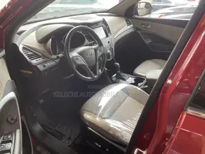 Hyundai Santa Fe Limited Ultimate AWD 2018 Red