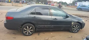 Honda Accord 2005 Blue