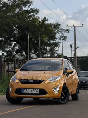 Ford Fiesta SE 2011