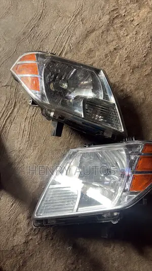 Set Headlamp Frontia 2008