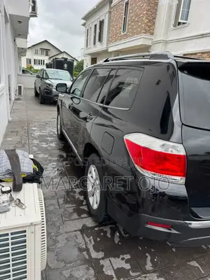 Toyota Highlander 2013 Black