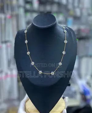 Gorgeous Trendy Earrings Long-Lasting Affordable Perfumes