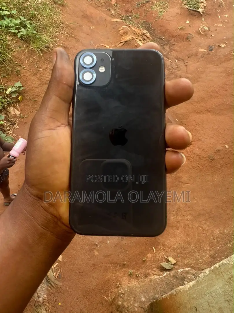 Apple iPhone 11 128 GB Black