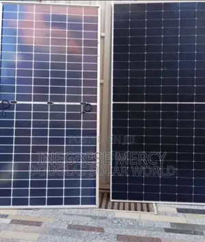590 Watts Jinko Bifacial Panel