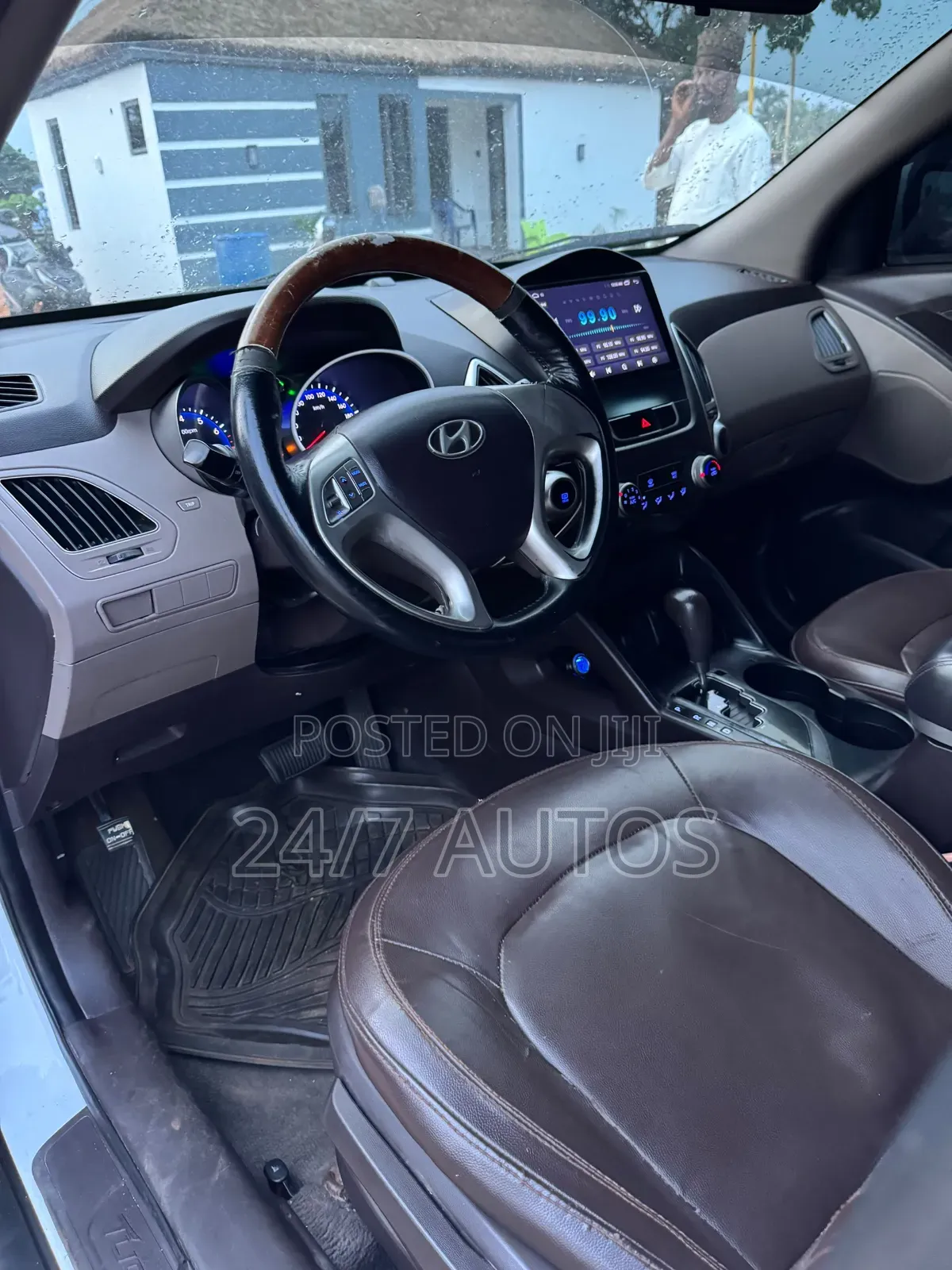 Hyundai Tucson 2010 White