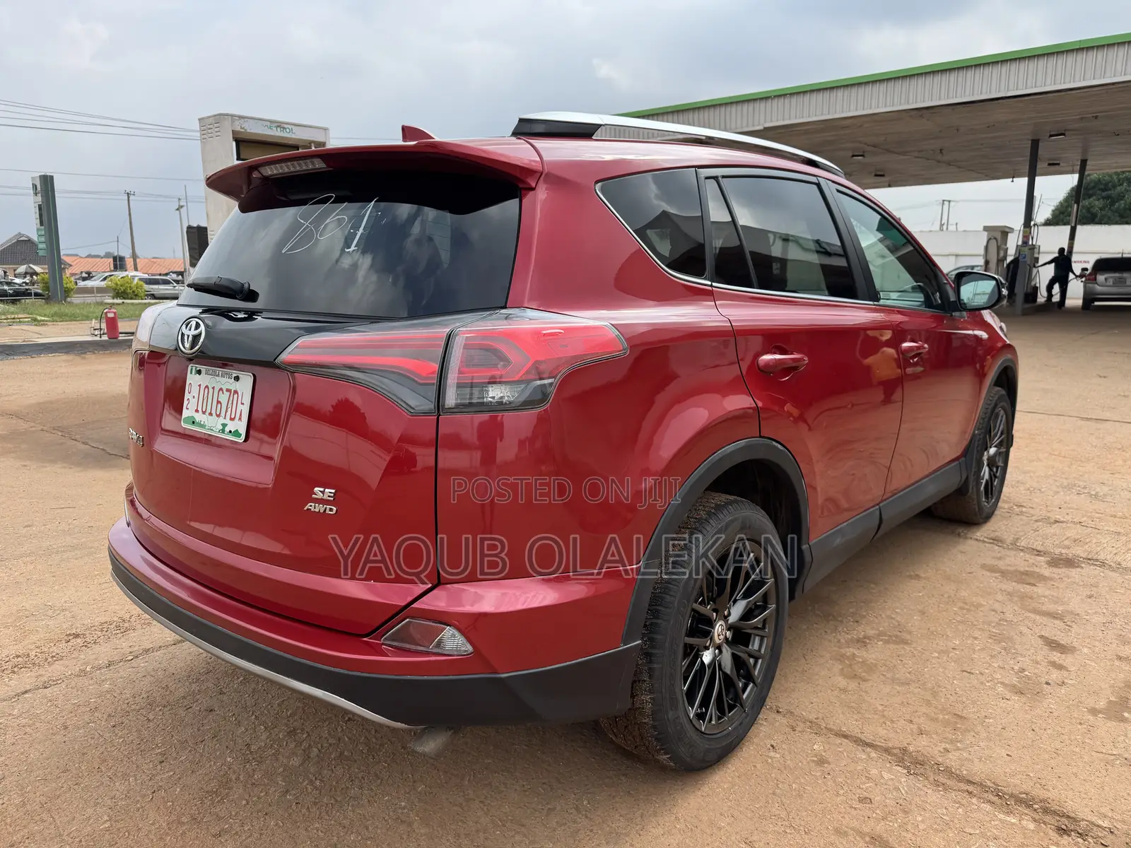 Toyota RAV4 2016 Maroon