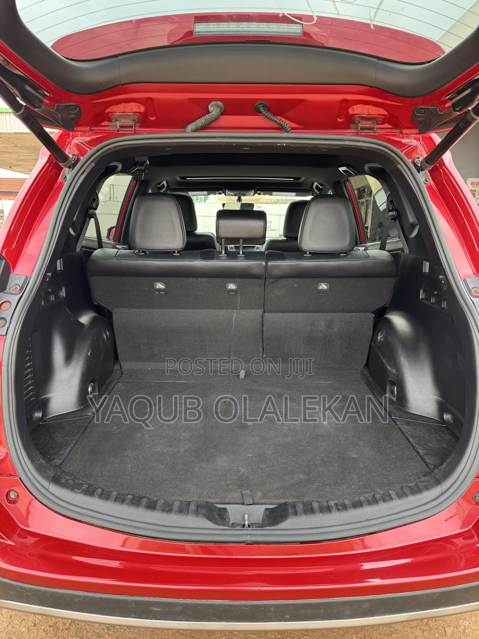 Toyota RAV4 2016 Maroon