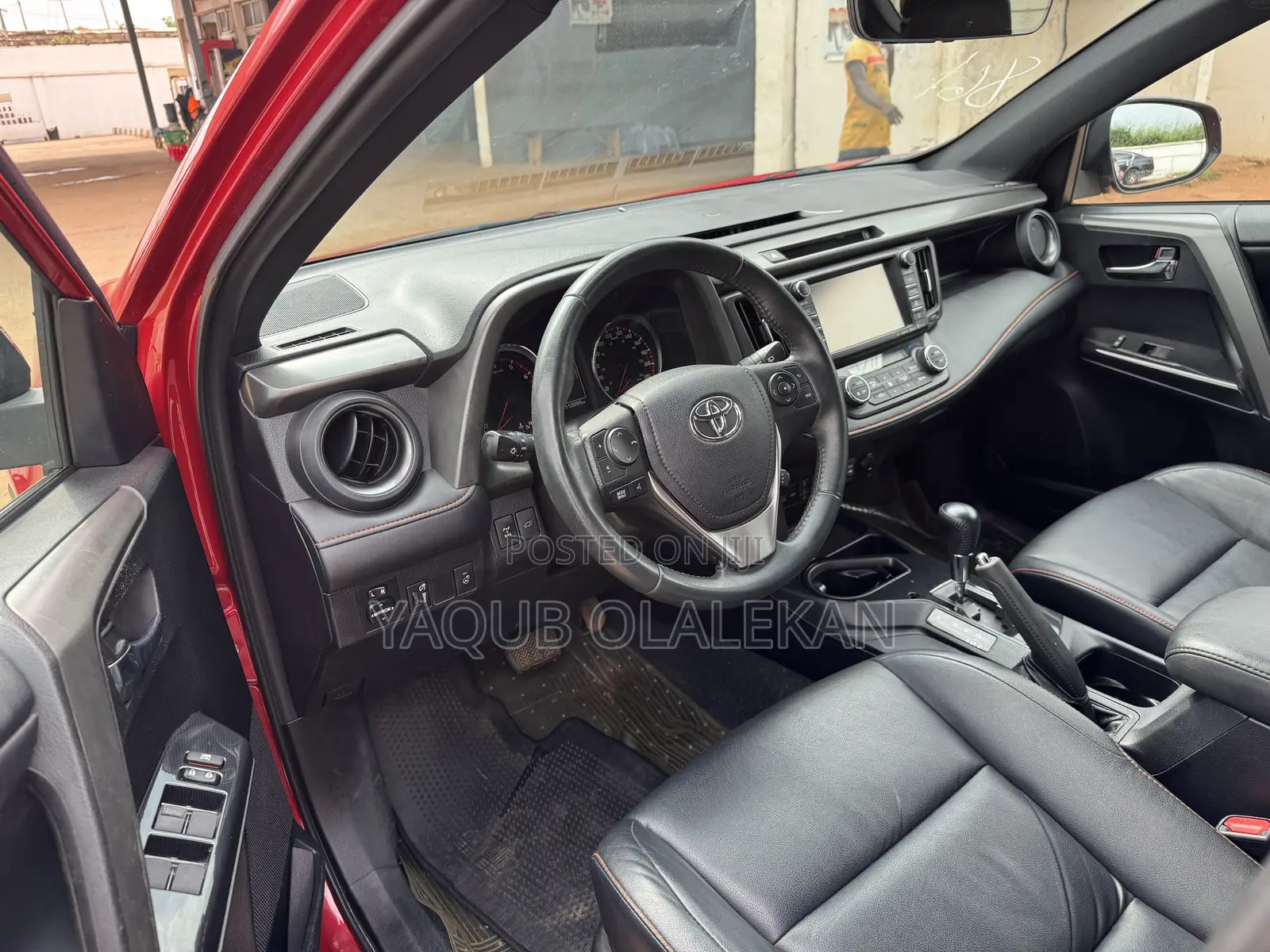 Toyota RAV4 2016 Maroon