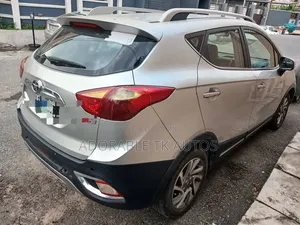 JAC S3 2017 Brown