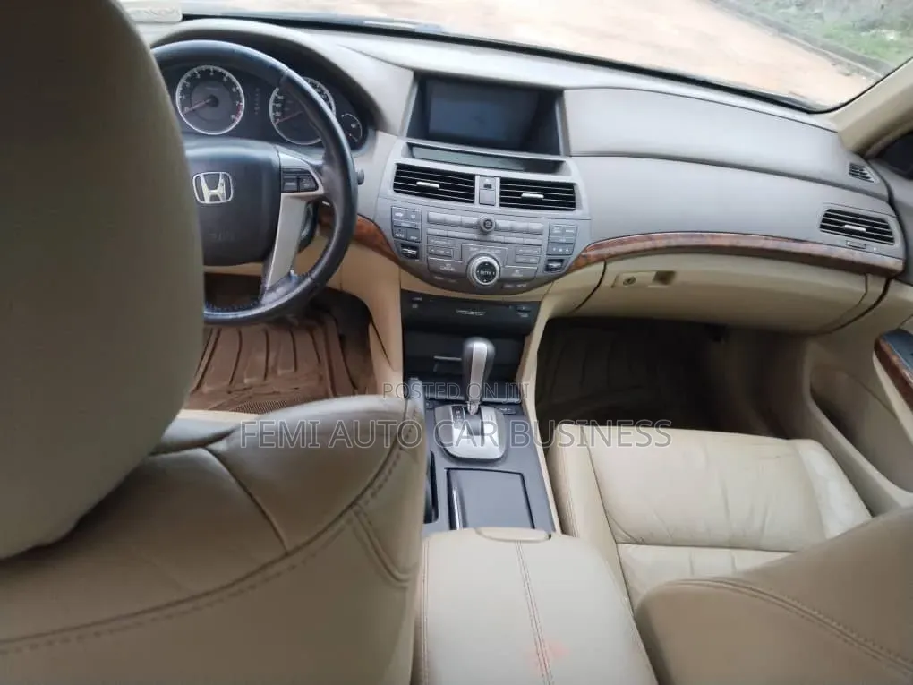 Honda Accord 2008 Gold