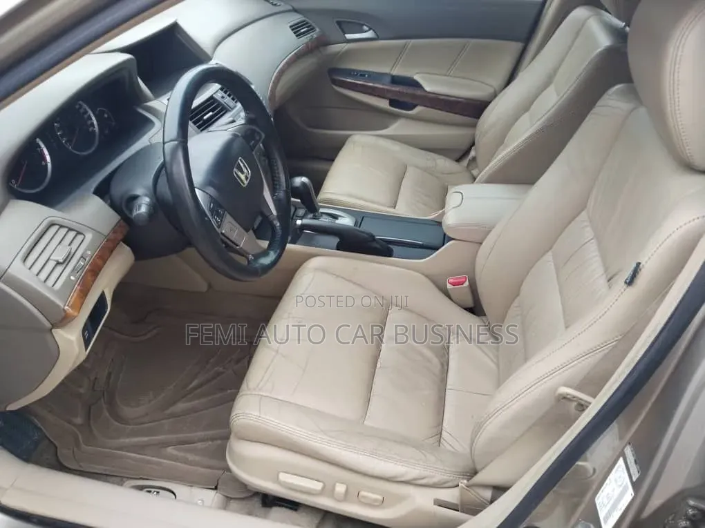 Honda Accord 2008 Gold