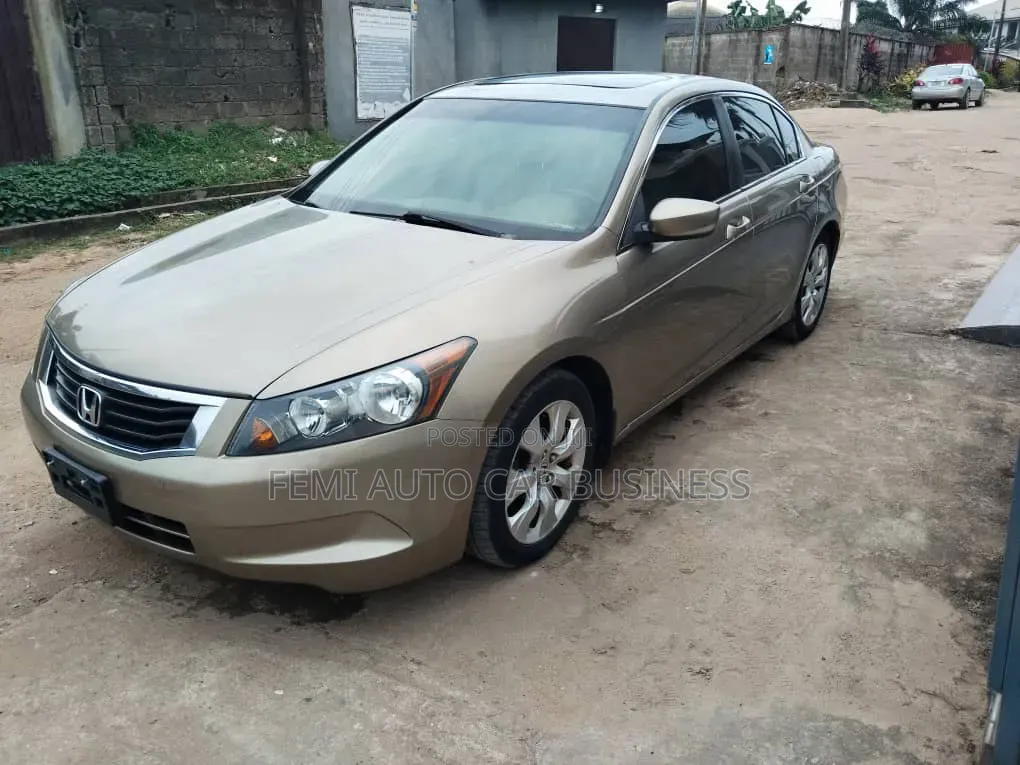 Honda Accord 2008 Gold