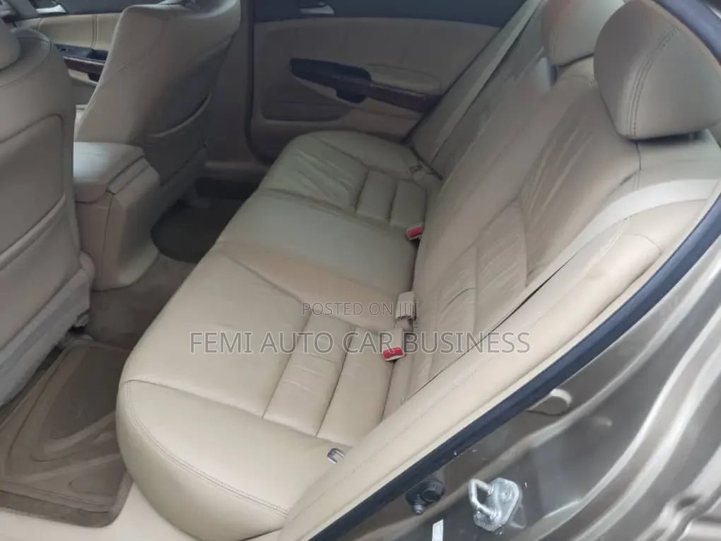 Honda Accord 2008 Gold