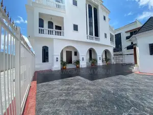 3bdrm Penthouse in Osborne Foreshore for rent
