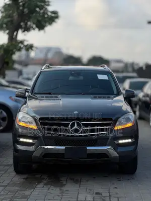 Mercedes-Benz M Class 2012 Gray