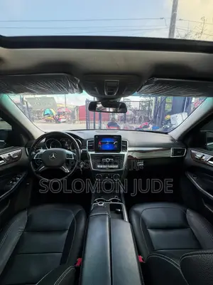Mercedes-Benz M Class 2012 Gray
